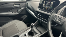 Nissan Qashqai 1.3 DiG-T MH N-Connecta 5dr Petrol Hatchback